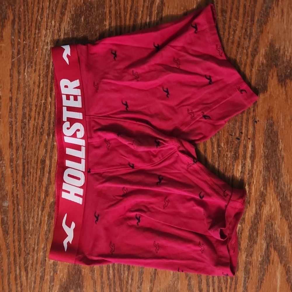 Hollister boxer briefs size small